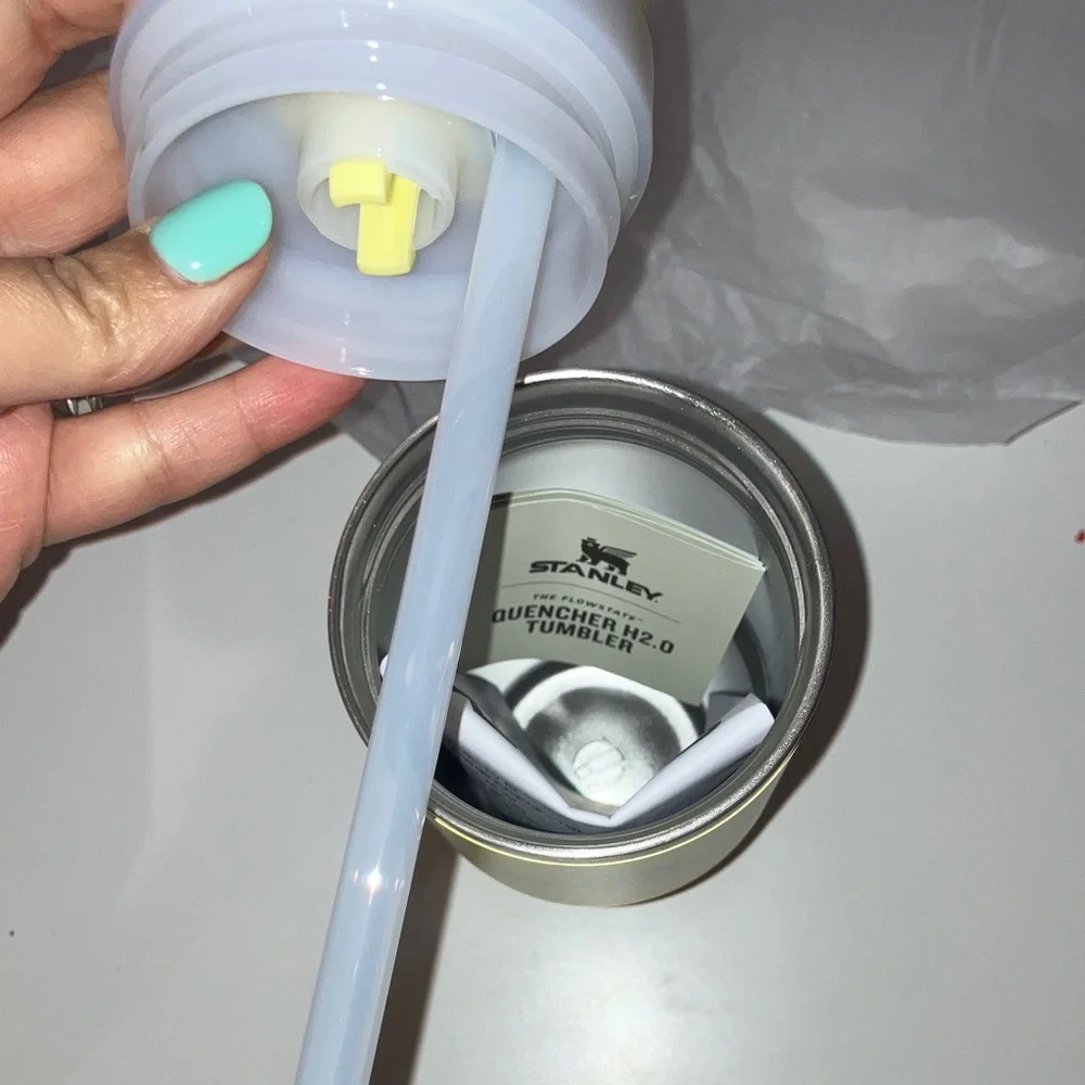 NEW Stanley Yellow 14 ounce Tumbler with Gray Lid and Straw pomelo color - Picture 8 of 8